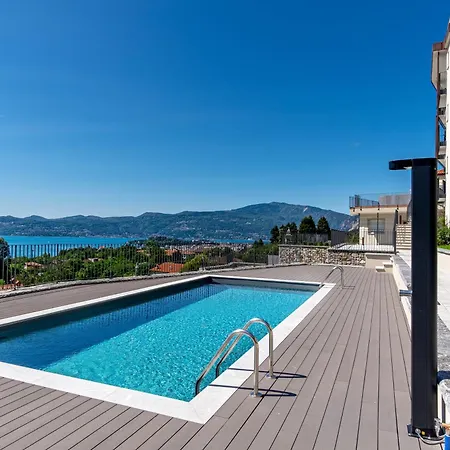 Apartment Oasi Giardino - Pool And View And Garden
